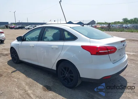2016 Ford Focus Se z USA, uszkodzony, nr VIN 1FADP3F25GL348981